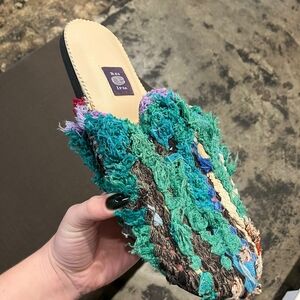 Multicolor Textured Men's Mules